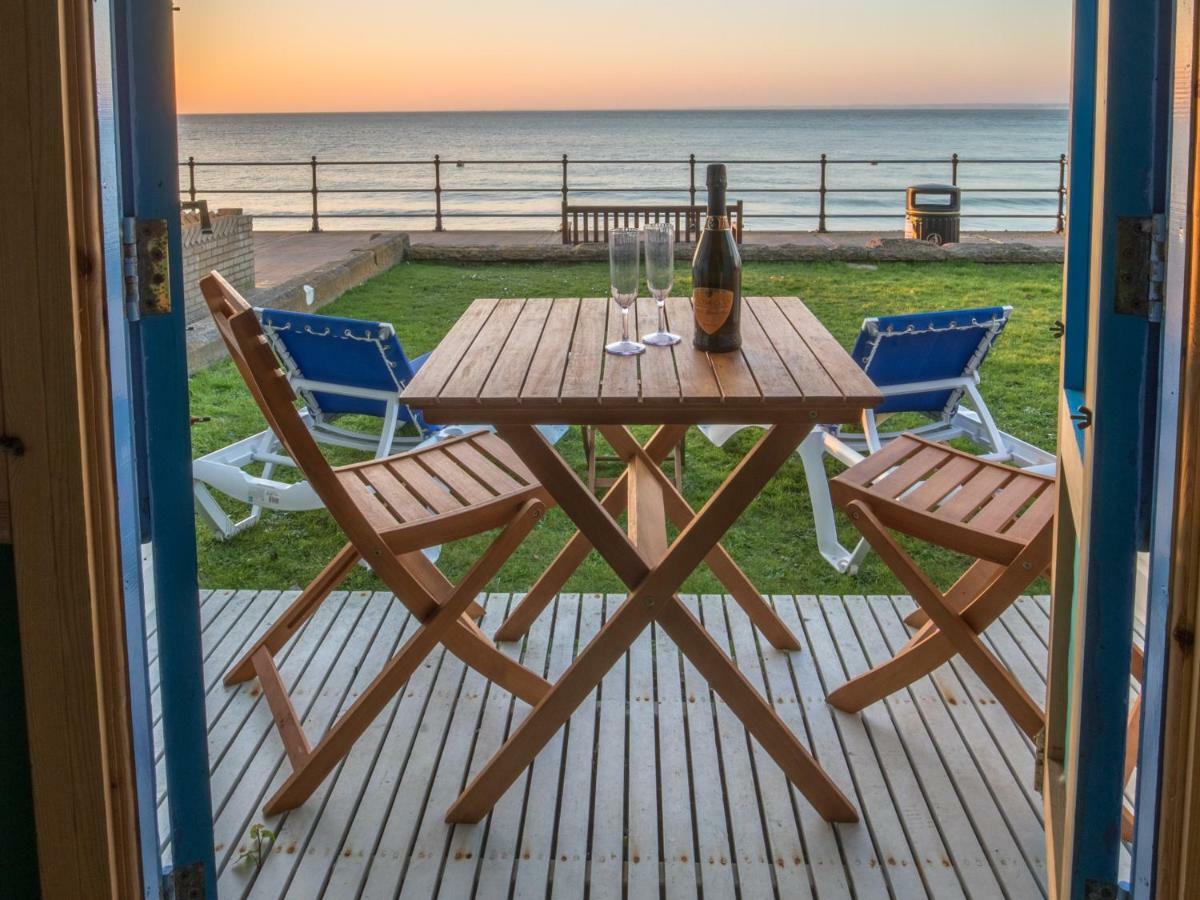 Promenade Apartment With Own Beach Hut 토틀랜드 외부 사진